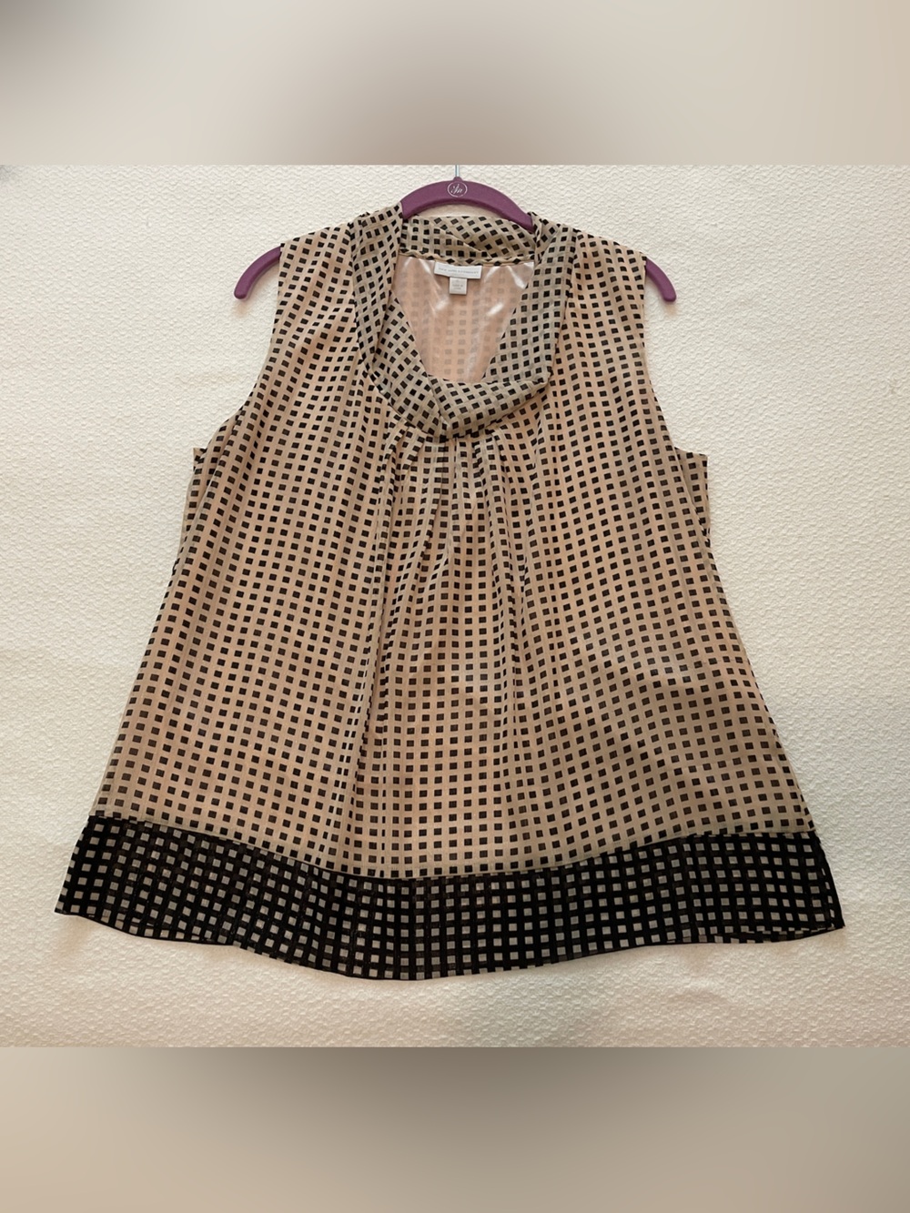 New York & Company Beige Black Sleeveless Cowl Neck Camisole dress shirt XL